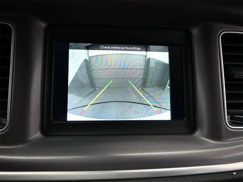 Used 2022 Dodge Charger SXT image 27