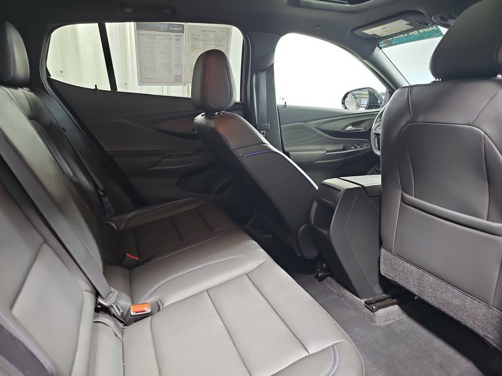 Used 2024 Buick Envista Sport Touring w/ Convenience I Package FWD image 14