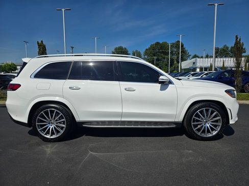 Used 2023 Mercedes-Benz GLS 450 4MATIC image 7