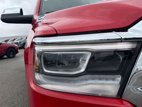 Used 2024 RAM 1500 Laramie image 11