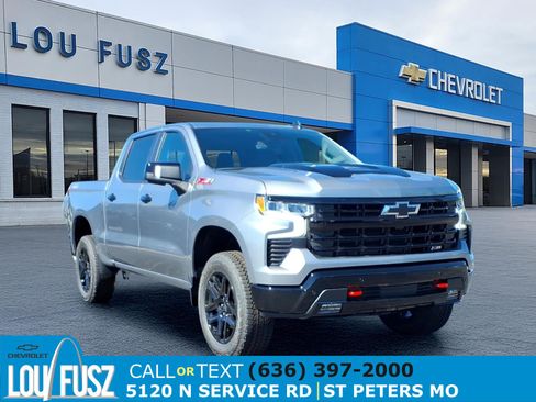 Used 2026 Chevrolet Silverado 1500 LT Trail Boss w/ LT Trail Boss Premium Package AWD/4WD image 1