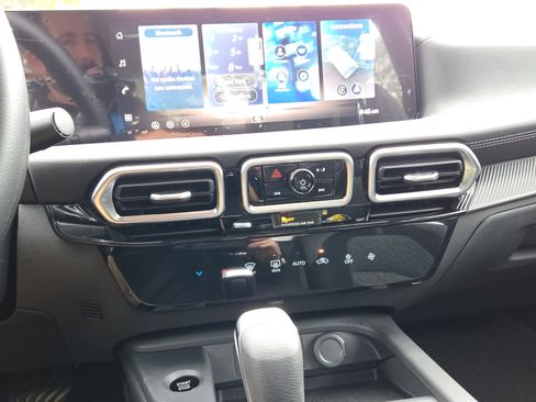 New 2026 Nissan Sentra SV w/ Floor Mat Package image 18