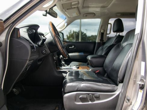 Used 2016 INFINITI QX80 2WD image 17