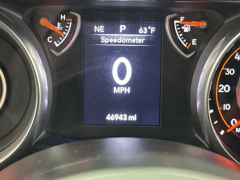 Used 2018 Jeep Wrangler Unlimited Sport S image 19