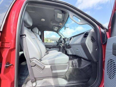 Used 2011 Ford F250 XL w/ PWR Equipment Group AWD/4WD image 19