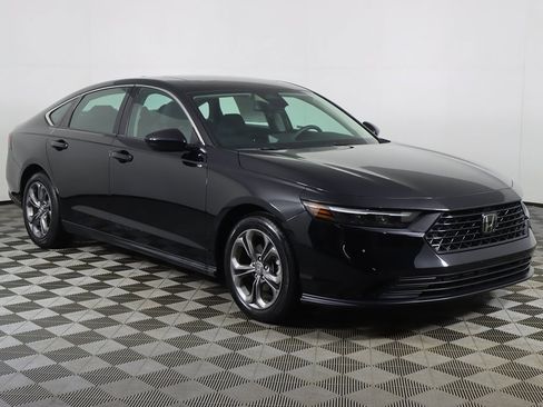 Used 2023 Honda Accord EX image 51