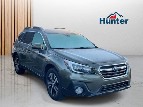 Used 2018 Subaru Outback 3.6R Limited image 1