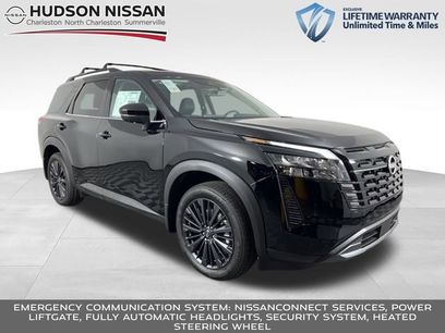New 2026 Nissan Pathfinder SL w/ SL Premium Package