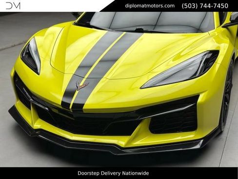 Used 2023 Chevrolet Corvette Z06 RWD image 14
