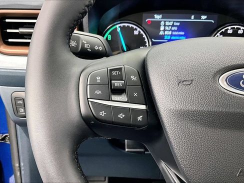 Certified 2024 Ford Maverick Lariat FWD image 19
