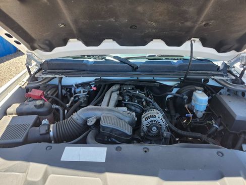 Used 2012 Chevrolet Silverado 1500 W/T w/ Skid Plate Package AWD/4WD image 29