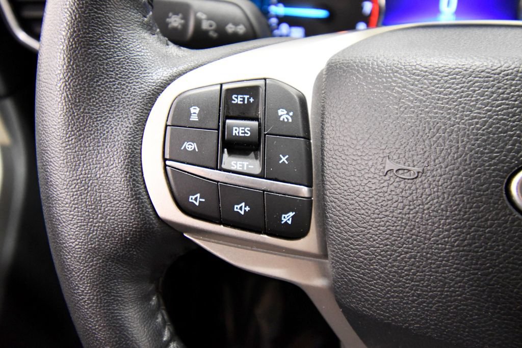 Used 2024 Ford Explorer Limited AWD/4WD image 20