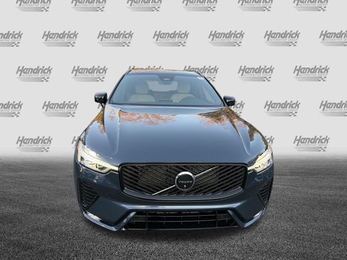 Used 2026 Volvo XC60 B5 Plus w/ Protection Package Premier AWD/4WD image 3