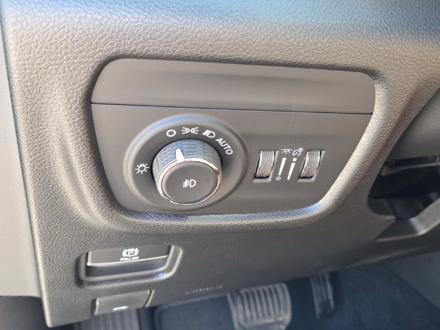 New 2027 Jeep Grand Cherokee Limited AWD/4WD image 28
