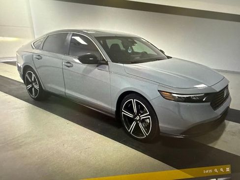 Used 2023 Honda Accord Sport image 5