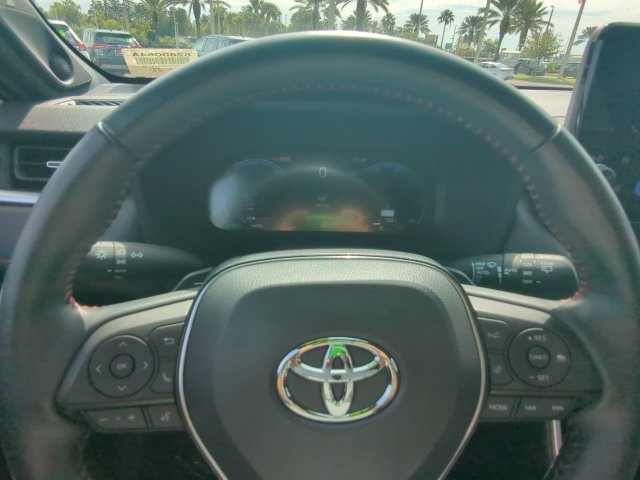 Certified 2024 Toyota RAV4 XSE w/ Weather Package AWD/4WD image 31