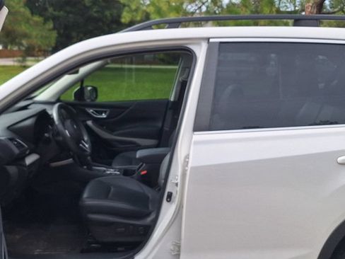 Used 2022 Subaru Forester Limited AWD/4WD image 3