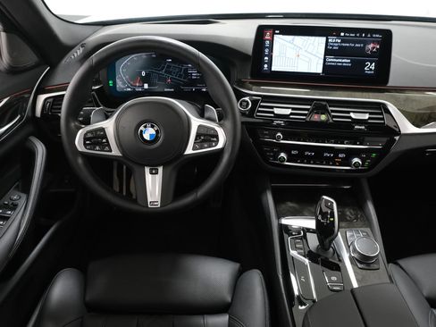 Used 2023 BMW 540i xDrive w/ M Sport Package AWD/4WD image 11