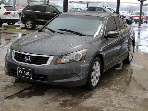 Used 2010 Honda Accord EX-L image 3