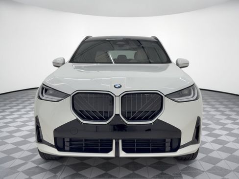 Certified 2025 BMW X3 xDrive30i w/ Premium Package AWD/4WD image 6