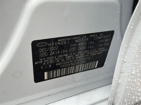 Used 2023 Genesis G70 3.3T w/ Sport Prestige Package image 33