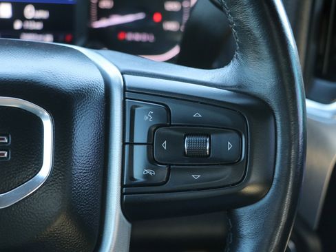 Used 2022 GMC Sierra 3500 SLT w/ SLT Premium Package image 19