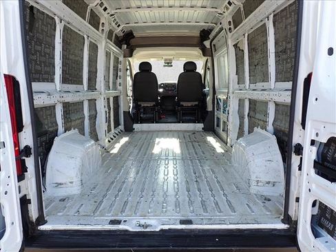 Used 2020 RAM ProMaster 2500 FWD image 10