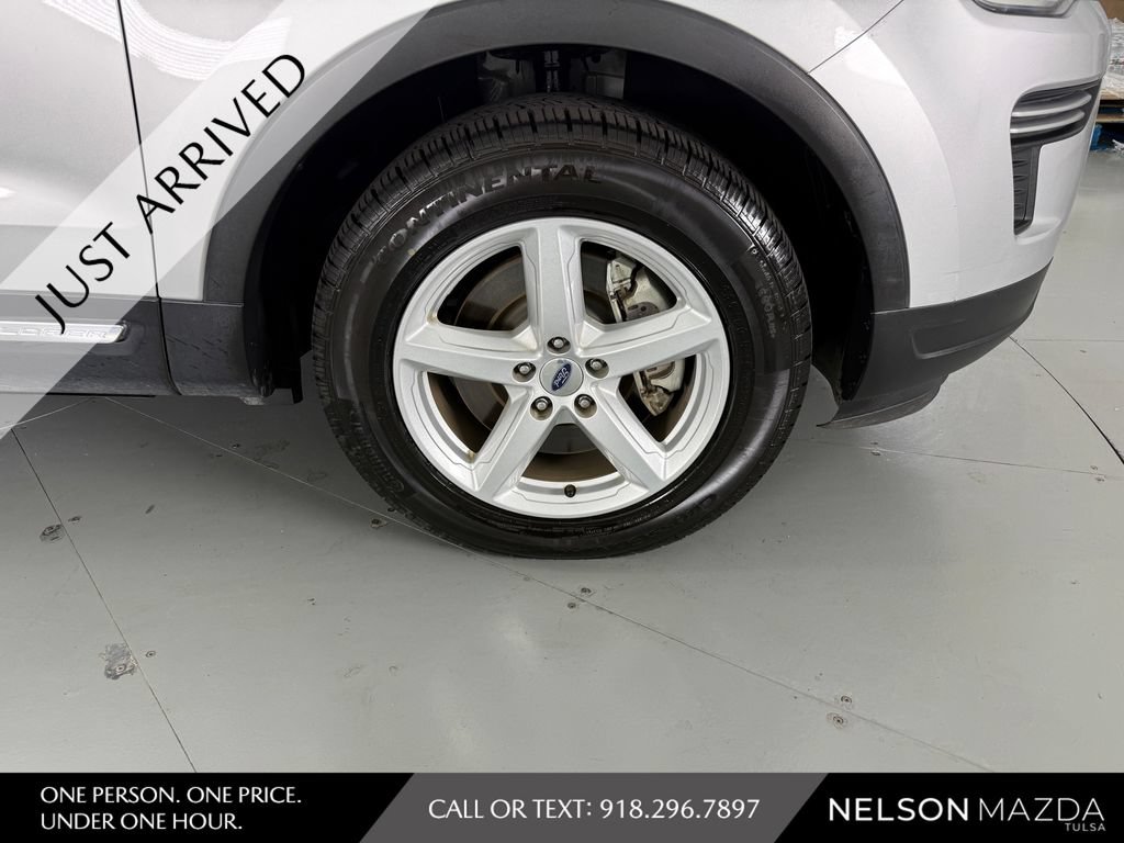 Used 2019 Ford Explorer XLT FWD image 14