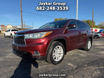 Used 2015 Toyota Highlander LE