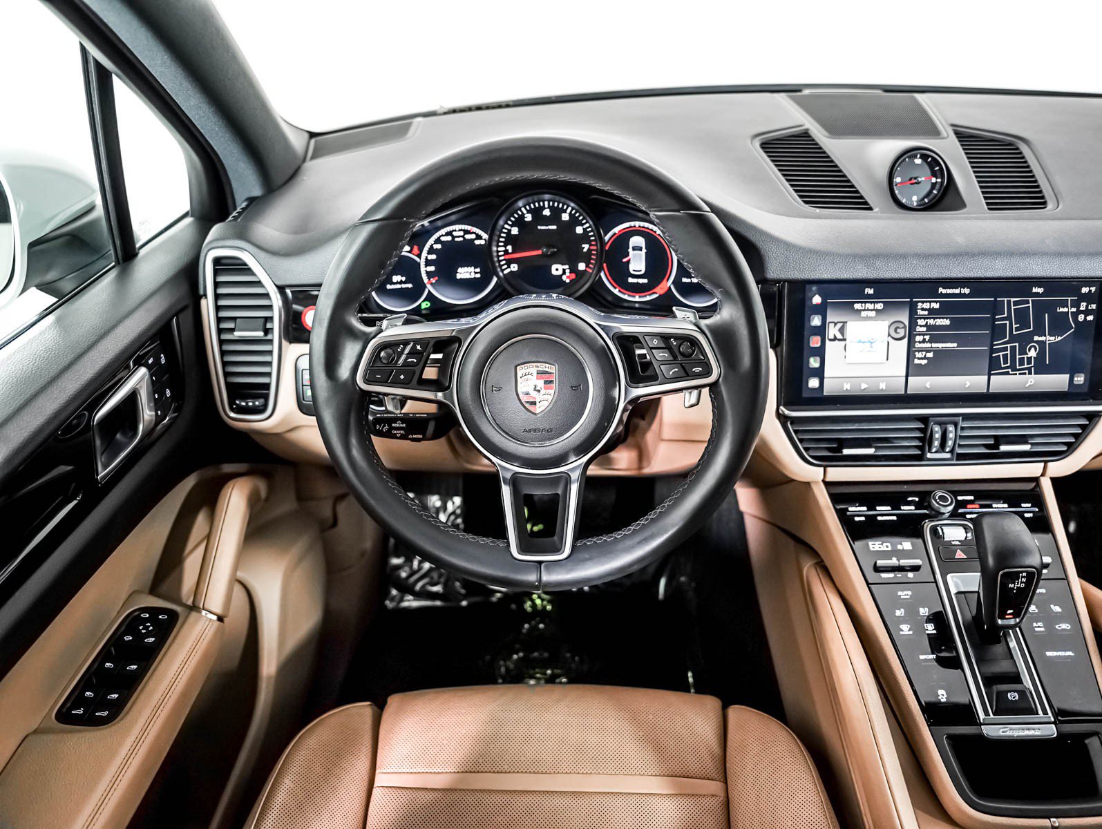 Certified 2023 Porsche Cayenne AWD/4WD image 16