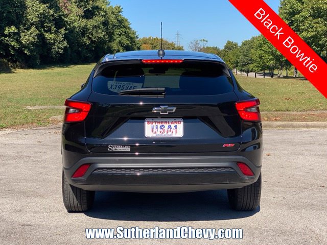 Used 2024 Chevrolet Trax RS w/ Driver Confidence Package FWD image 6