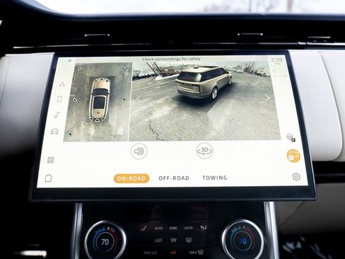 Used 2023 Land Rover Range Rover Long Wheelbase Autobiography image 29