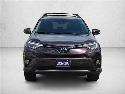 Used 2017 Toyota RAV4 Limited FWD image 2