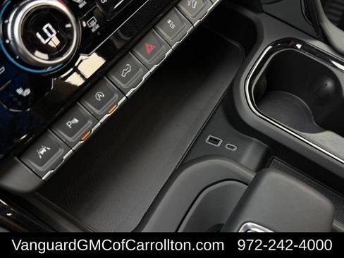 New 2026 GMC Sierra 1500 AT4X AWD/4WD image 17