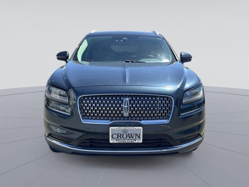 Used 2022 Lincoln Nautilus AWD image 12