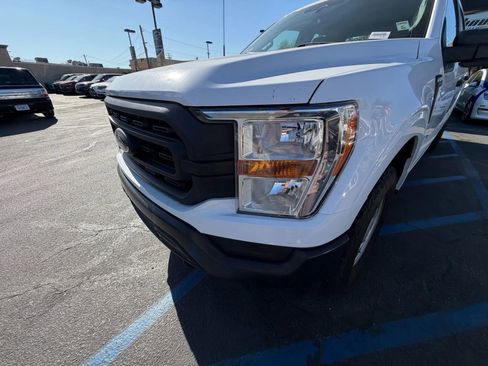 Used 2021 Ford F150 XL w/ Trailer Tow Package image 4