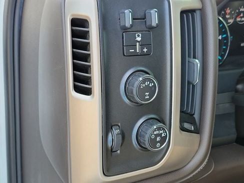 Used 2017 GMC Sierra 3500 Denali w/ Duramax Plus Package AWD/4WD image 9