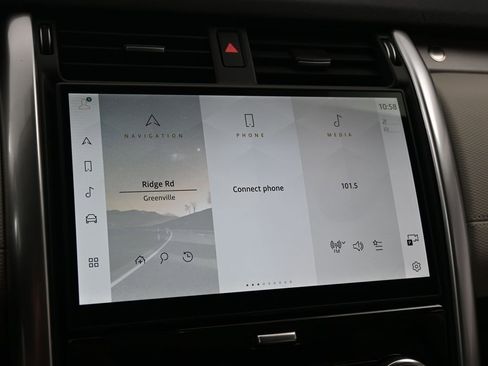 New 2026 Land Rover Discovery Dynamic SE AWD/4WD image 12
