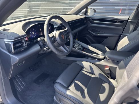 New 2025 Porsche Macan 4 Electric image 11