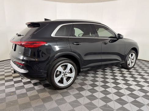 Certified 2025 Audi Q5 Premium Plus image 7