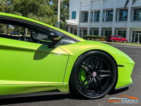 Used 2018 Lamborghini Aventador S AWD/4WD image 57