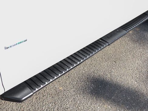 Used 2016 Ford F150 XLT w/ Equipment Group 301A Mid image 5