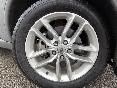 Used 2023 Dodge Durango GT image 35