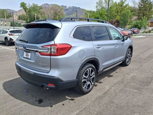 Certified 2026 Subaru Ascent Limited AWD/4WD image 3