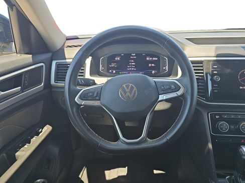 Used 2022 Volkswagen Atlas SE FWD image 13