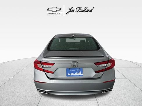 Used 2022 Honda Accord Sport image 7