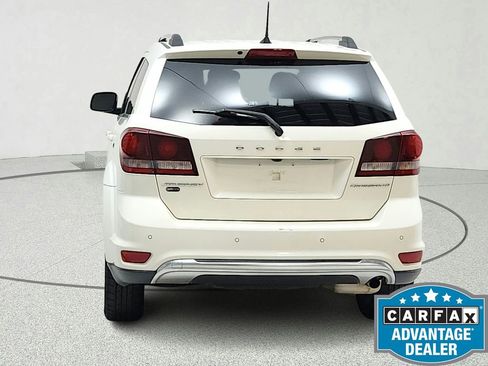 Used 2020 Dodge Journey Crossroad image 4