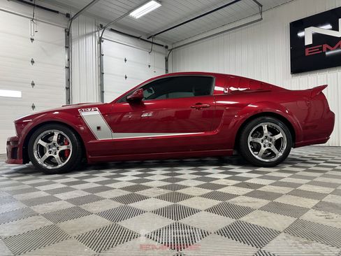 Used 2007 Ford Mustang GT Premium RWD image 11