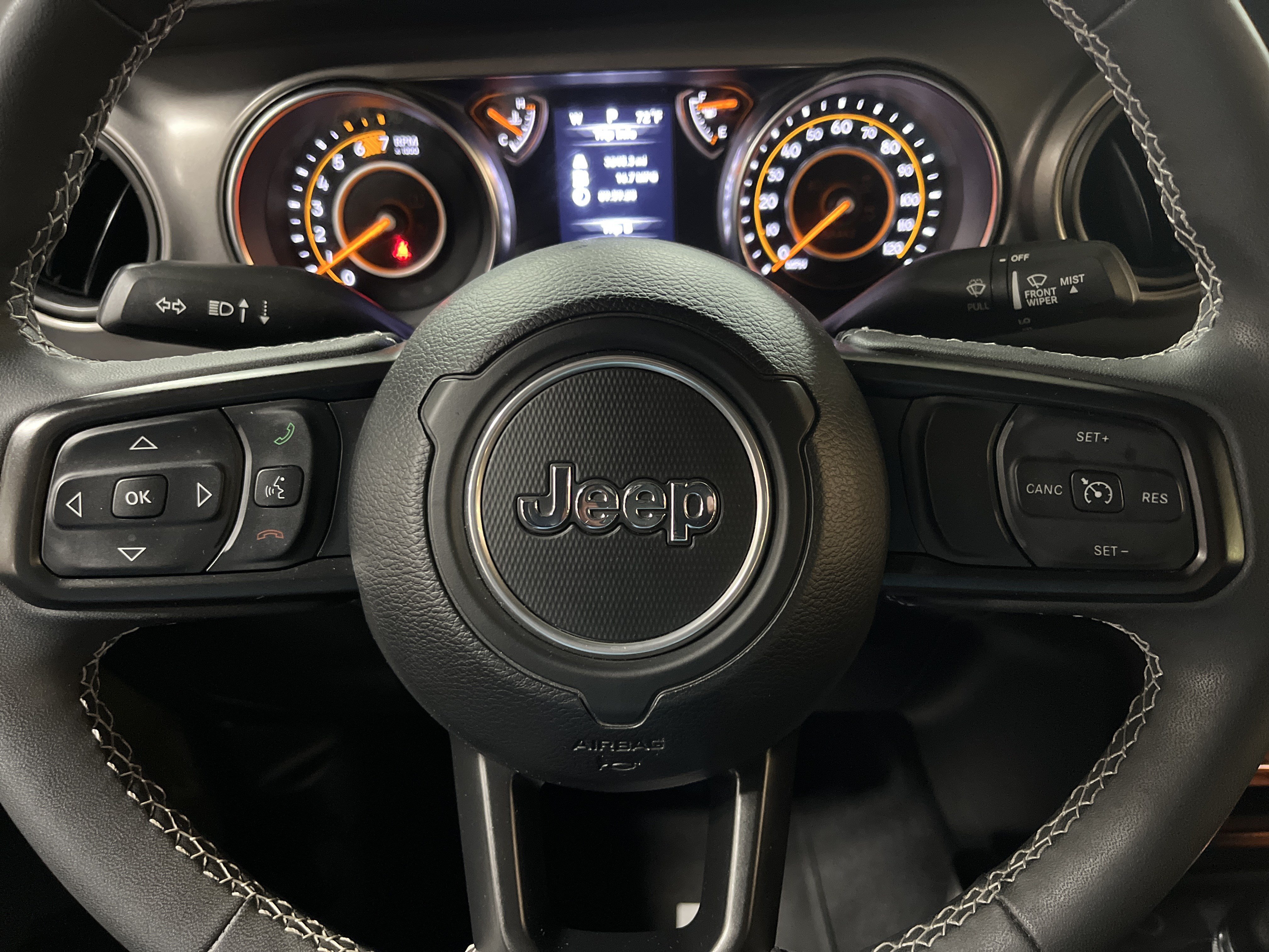 Used 2023 Jeep Wrangler Unlimited Sport AWD/4WD image 8