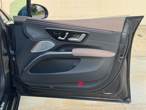 Used 2023 Mercedes-Benz EQS 450+ Sedan image 50